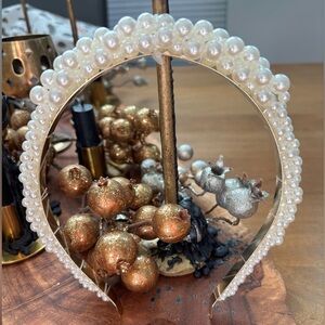 Anthropologie Pearl and Gold Hairband